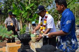 Peresmian Kuburan Sebelah Selatan Desa Ngunut